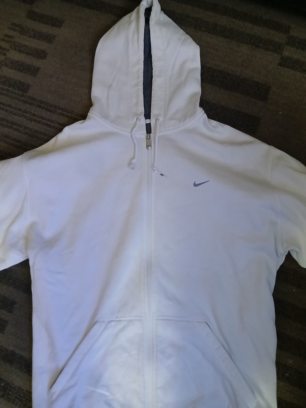 Nike White Full-Zip Hoodie with Swoosh
